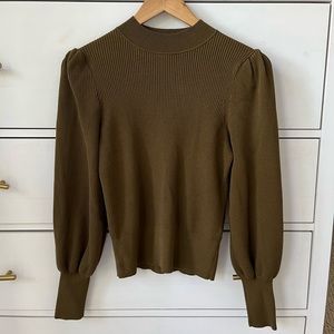 Banana Republic Green Ribbed Mock-Neck Puff Sleeve Sweaters